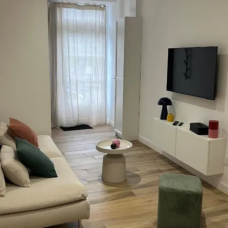 Lägenhet Pres Du Chateau De - Proche Angers *